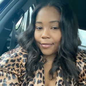 Meet your Posher, Yvonne